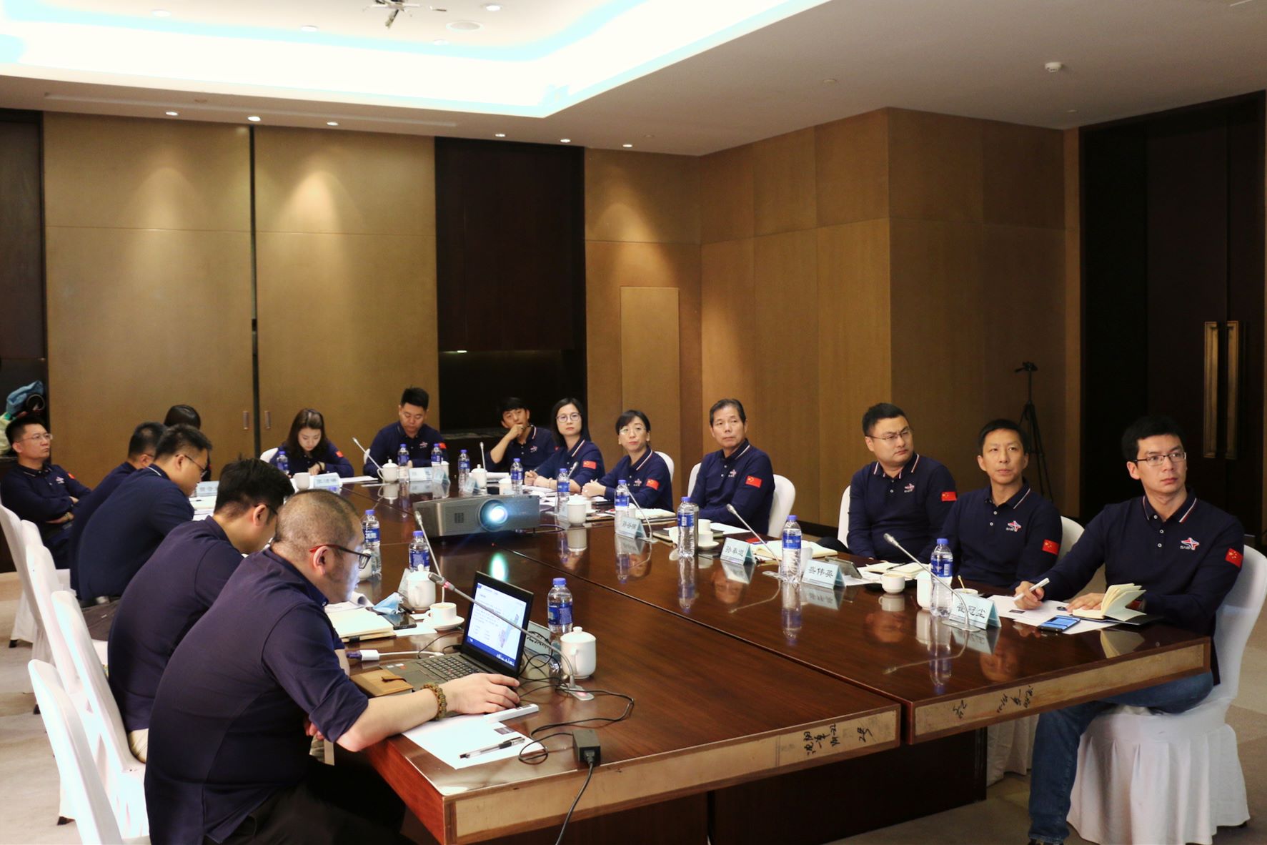 ������֯�ٿ� ��ʮ���塱ս��������žۻ�